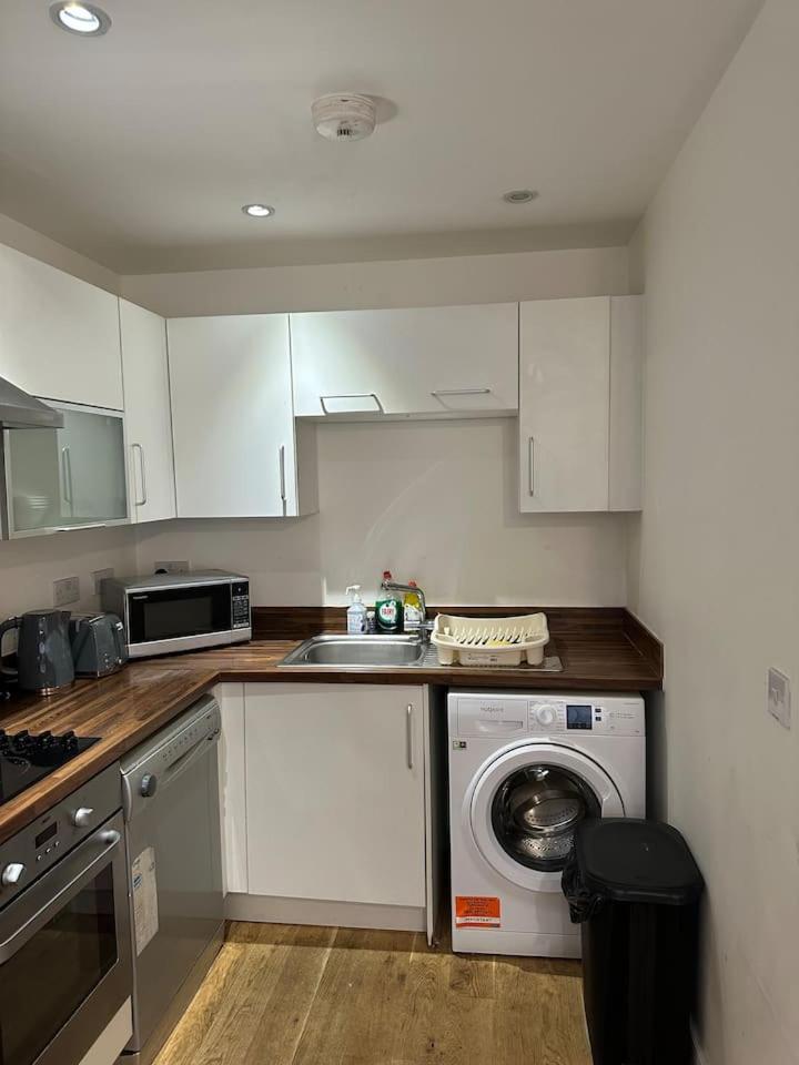 New Build 2 Bedroom With 2 Bath In London Luaran gambar