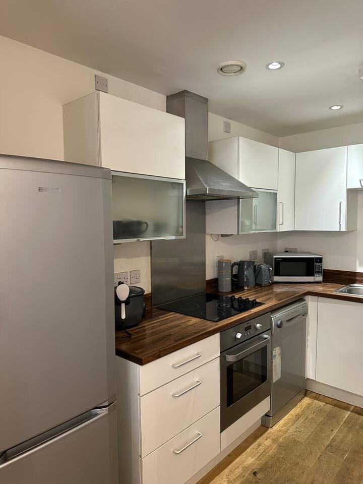 New Build 2 Bedroom With 2 Bath In London Luaran gambar