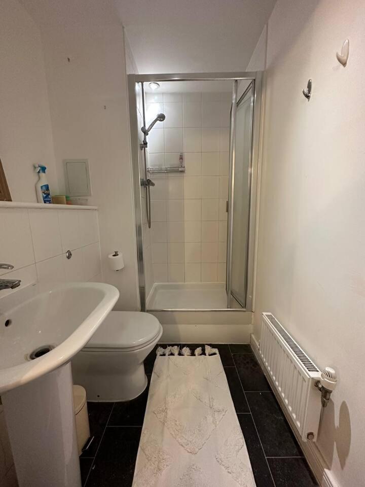New Build 2 Bedroom With 2 Bath In London Luaran gambar